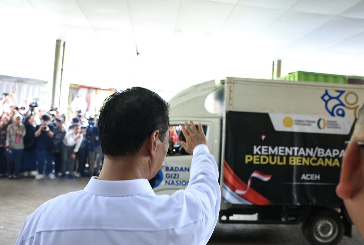 Mentan Amran Kembali Lepas 153 Truk Bantuan Banjir Sumatra