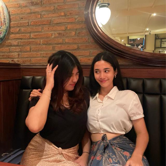 7 Potret Terbaru Aisha Nurra Datau, Putri Ine Febrianti yang Beranjak Dewasa