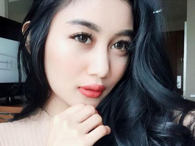 Tak Hanya Memaki Oza Kioza Juga Injak Kaki Pamela Safitri Saat Manggung Showbiz Liputan6 Com