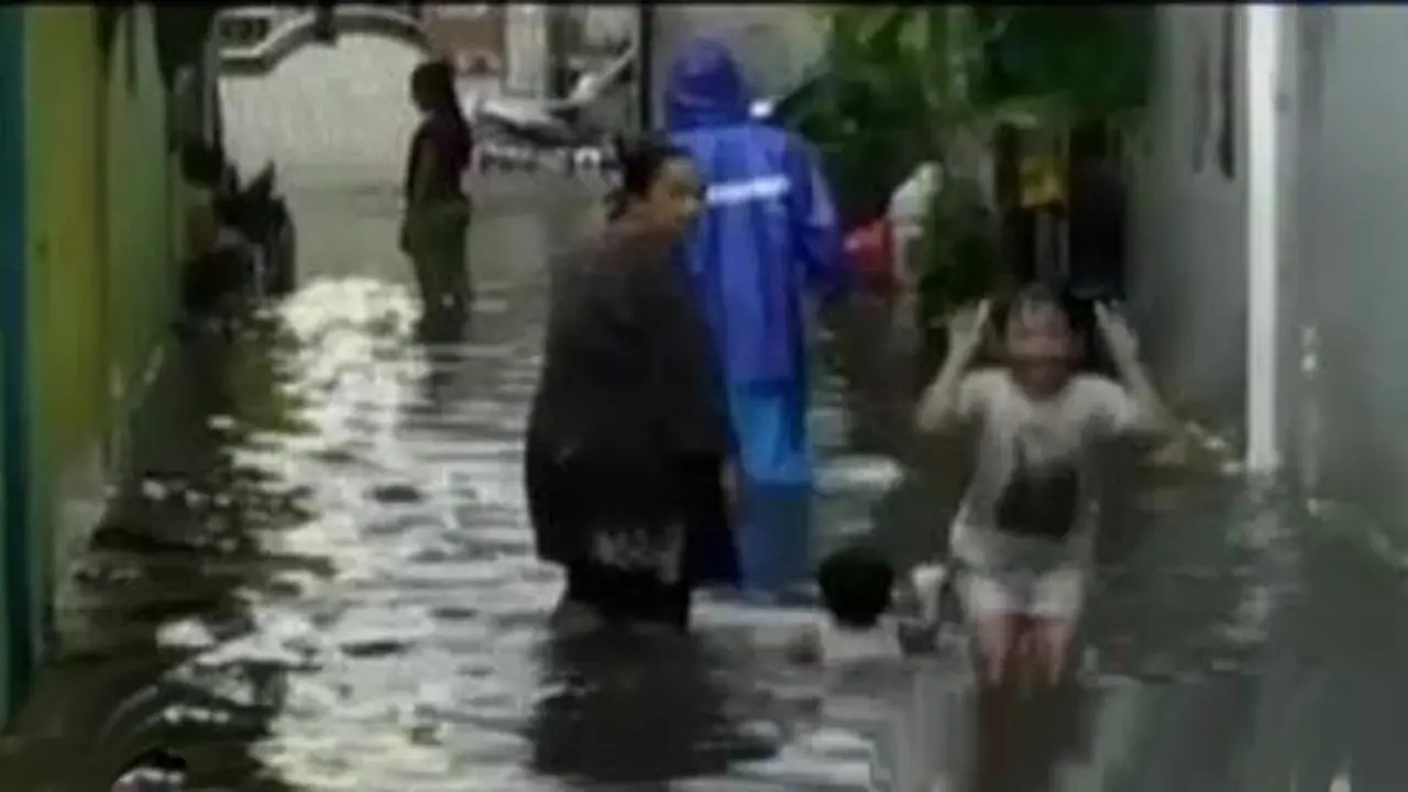 Segmen 4: Banjir di Surabaya hingga Tanggul Jebol di Lamongan 