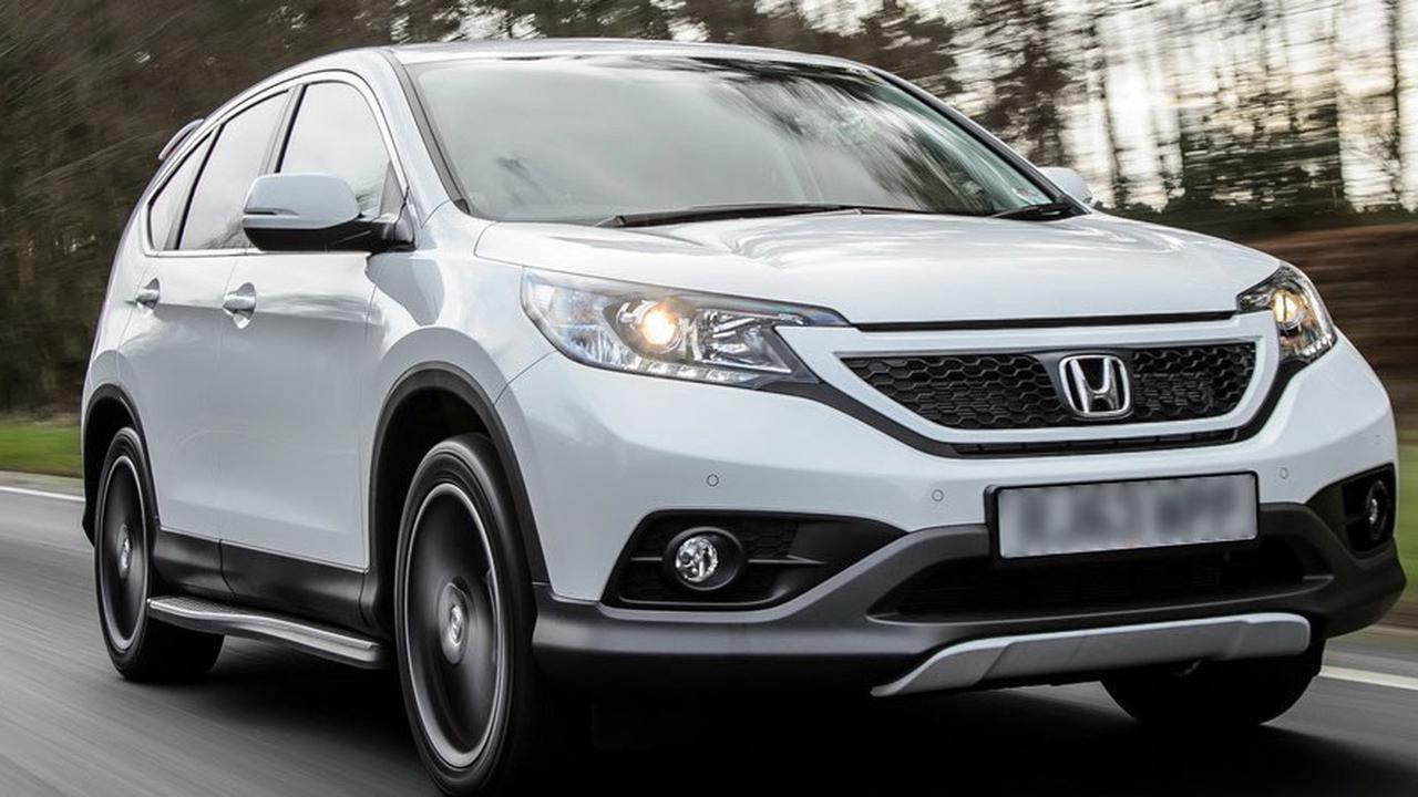 Honda CR-V White Edition (source by: motoroids)