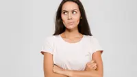 Ilustrasi perempuan kesal/copyright shutterstock/Dean Drobot