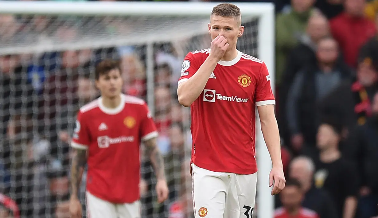 Lemahnya barisan pertahanan Manchester United lagi-lagi menjadi biang kerok kekalahan beruntun di Liga Inggris. (AFP/Oli Scarff)