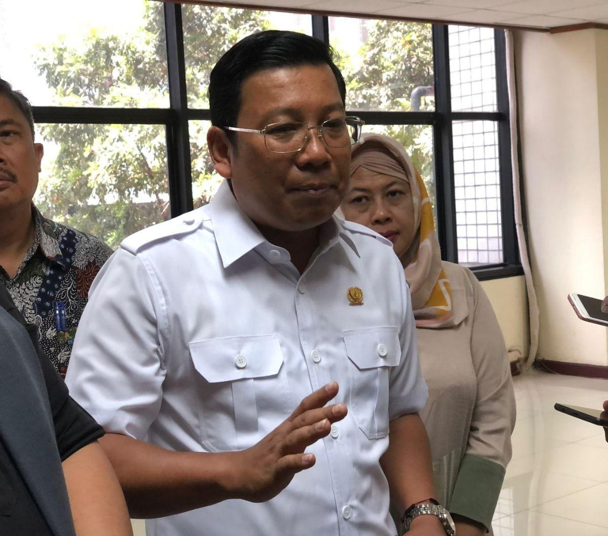 "Teman-teman yang melakukan wajib tanam berkali-kali dan lebih banyak, akan mendapatkan lebih banyak RIPH supaya fair," sambungnya.