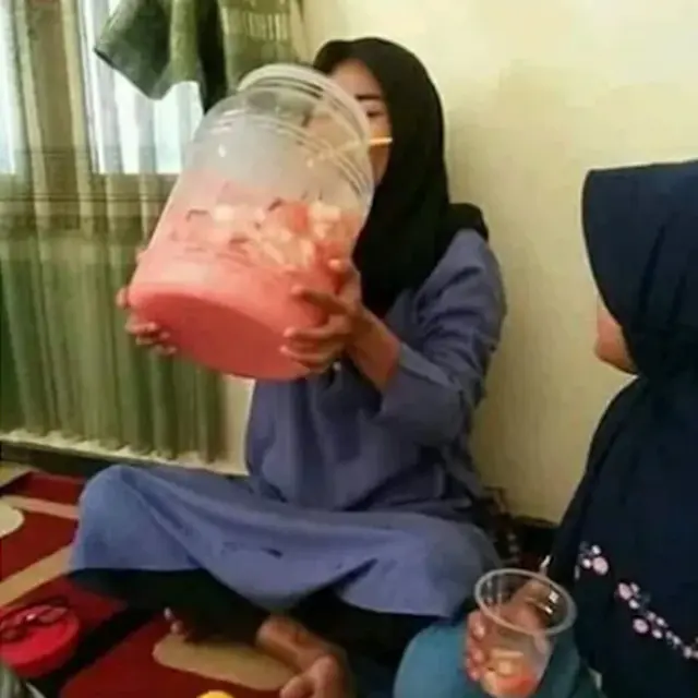 6 Cara Penyajian Es Buah Nyeleneh Untuk Buka Puasa Ini Bikin Hilang Selera