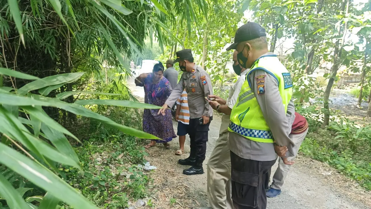 Lokasi penemuan bayi di Rengel Tuban. (Ahmad Adirin/Liputan6.com)