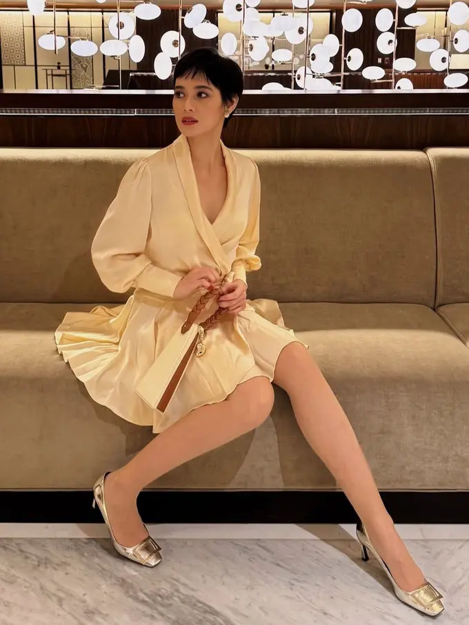 Renata Kusmanto tampil menawan dalam balutan dress (Instagram/@renata711)