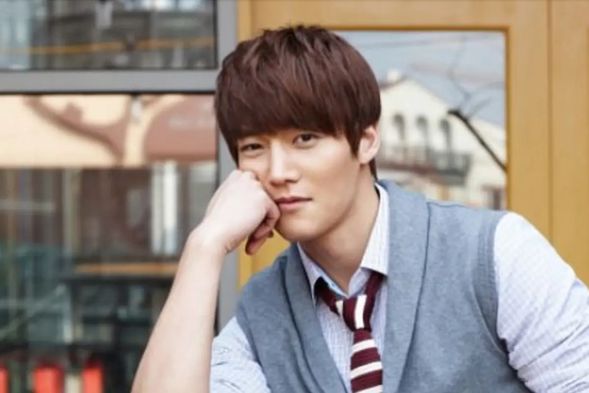  Choi Jin Hyuk Lepas Wamil Lebih Awal Akibat Cedera