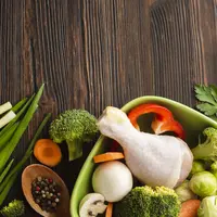 Sahabat Fimela, tubuhmu membutuhkan energi dan nutrisi berkualitas untuk bisa membakar lemak dengan optimal. [Dok/freepik.com]