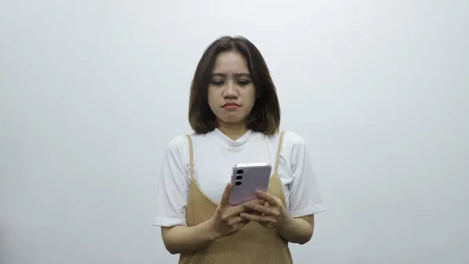 wanita maret merasa cemburu