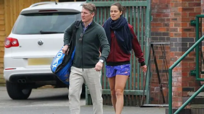 Bastian Schweinsteiger dan Ana Ivanovic (Mirror)