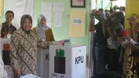 Wali Kota Surabaya Tri Rismaharini (Liputan6.com/ Dian Kurniawan).