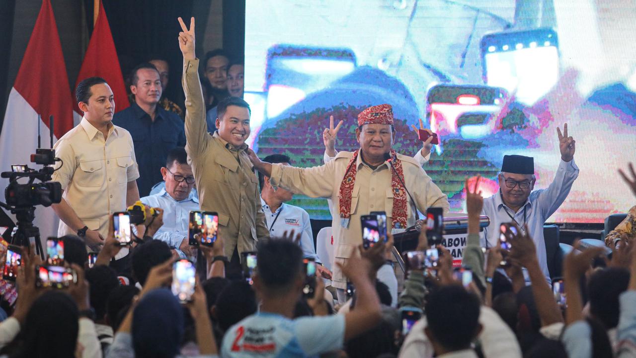 Capres nomor urut 2, Prabowo Subianto memperkenalkan Sekretaris Pribadinya Agung Surahman (Istimewa)