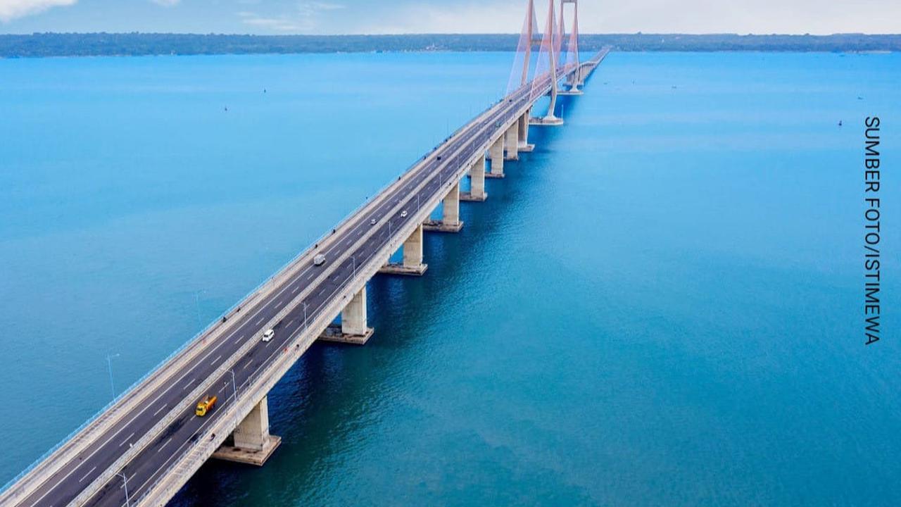 Viral Minta Dirobohkan, Ternyata Biaya Perawatan Jembatan Suramadu Capai Rp40 Miliar