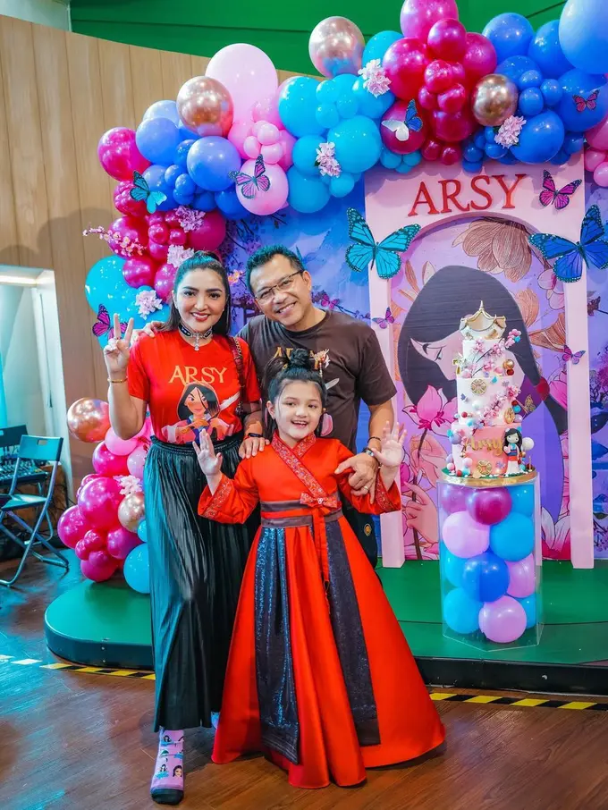 [Fimela] Ultah Arsy ke-7