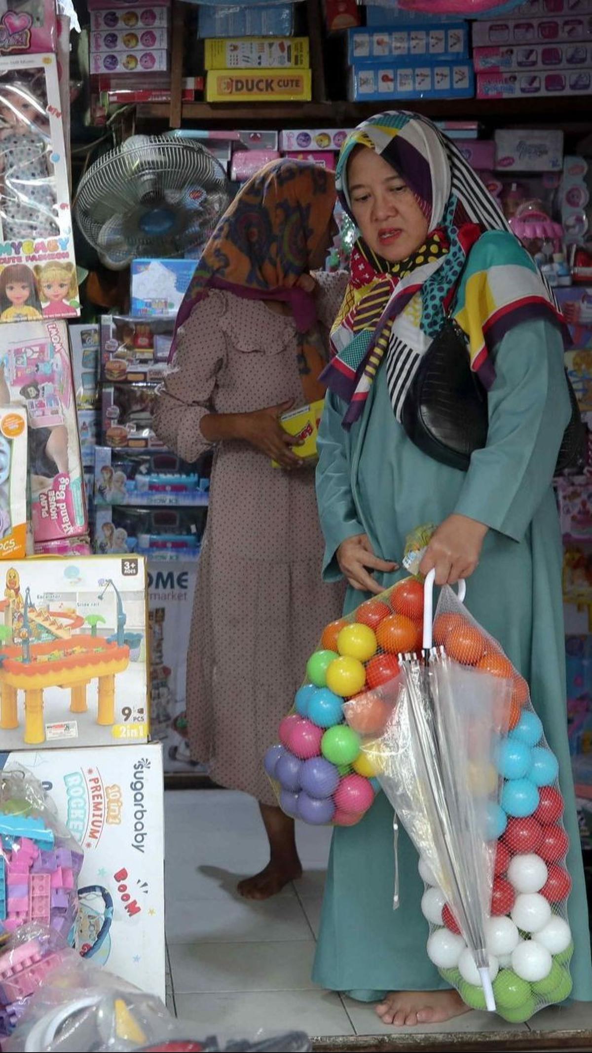 Sejak beberapa hari terakhir, suasana di Pasar Gembrong terasa lengang. Foto: Liputan6.com / Herman Zakharia <br>