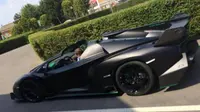 Penampakan hypercar berdarah Italia itu berhasil diabadikan melalui sebuah foto yang diunggah ke jagat maya. 