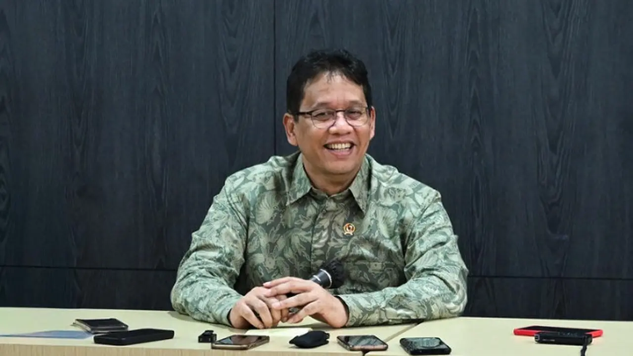 Batik Hijau Sage