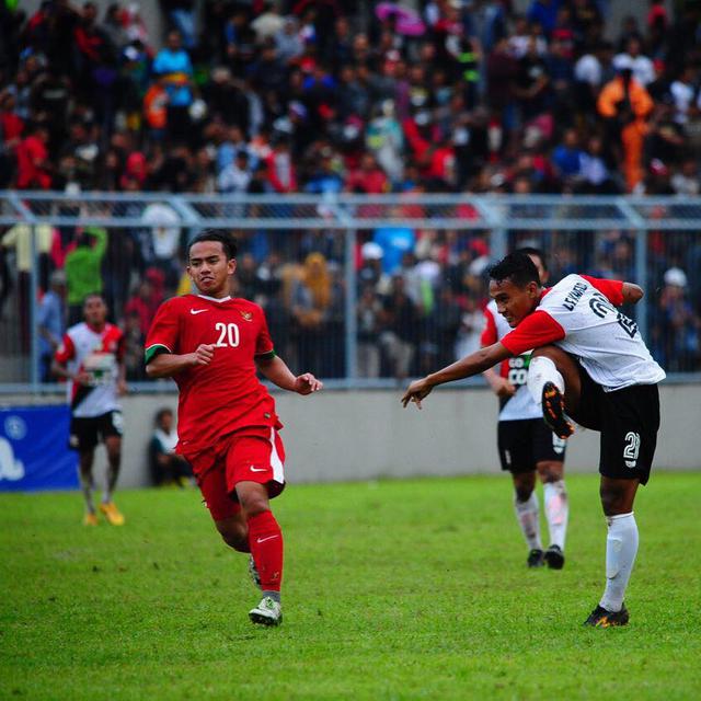 7 Potret Rafid Habibie, Cucu Keponakan B.J Habibie yang Jadi Pemain Sepak Bola