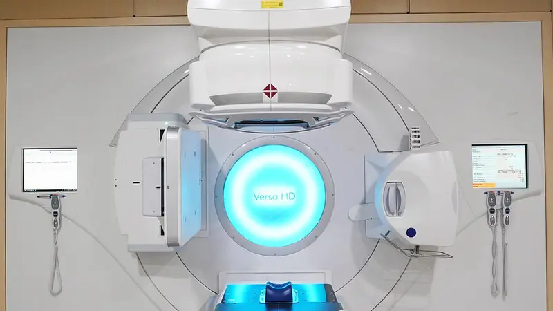 RSUD Margono Soekarjo Purwokerto kini memiliki alat radioterapi baru bernama Linear Accelerator (Linac) untuk penanganan penyakit kanker.  (Dok Kemenkes)