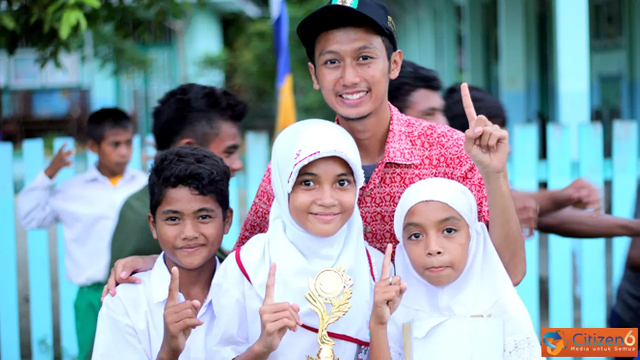 12122013-anakpulau.jpg
