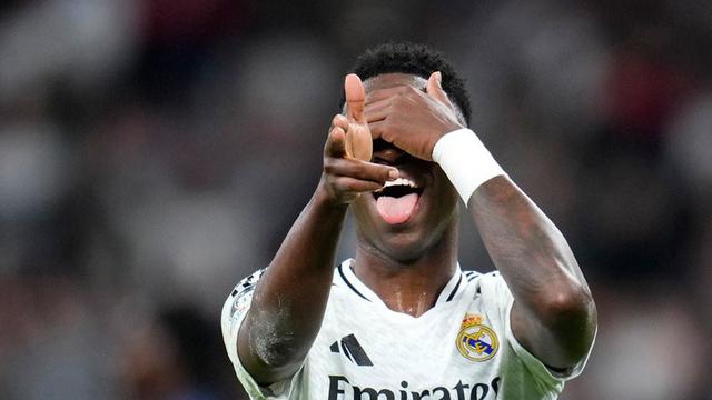 Selebrasi Vinicius Junior dalam laga Liga Champions antara Real Madrid vs Salzburg, Kamis (23/1/2025). (c) AP Photo/Manu Fernandez