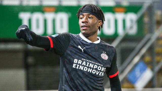 FOTO: 5 Pemain Muda Inggris yang Bersinar di Luar Premier League Noni Madueke