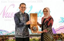 Wastra Nusantara: Instrumen Diplomasi Budaya Efektif untuk Indonesia di Mata Dunia