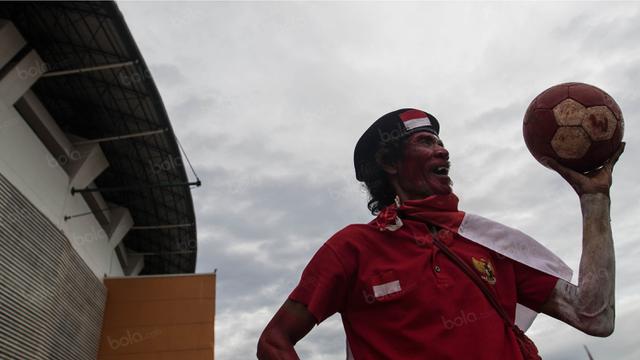Semangat Juang Suporter Dukung Timnas Indonesia