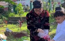 Penuh Haru, Gala Sky Kunjungi Makam Vanessa dan Bibi di Hari Peringatan 4 Tahun Kepergian Orang Tuanya