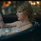 Taylor Swift (YouTube)