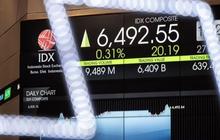 Analisa: IHSG Dibuka Menguat, Benarkah Efek dari Penundaan Tarif Impor Donald Trump?