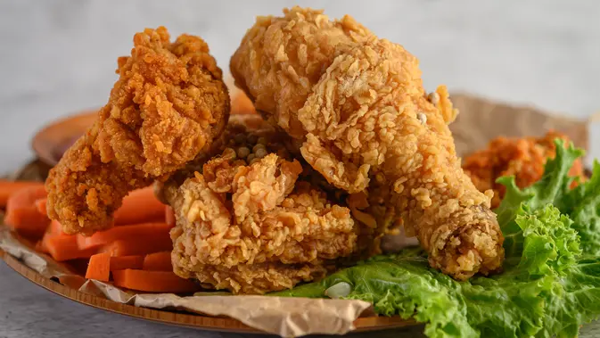 Resep Rahasia: Ayam Goreng Tepung Krispi, Awet Renyah!