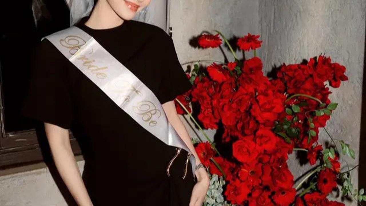 Inspirasi Model Dress Bridal Shower ala Alyssa Daguise, Tampil Elegan Serba Hitam