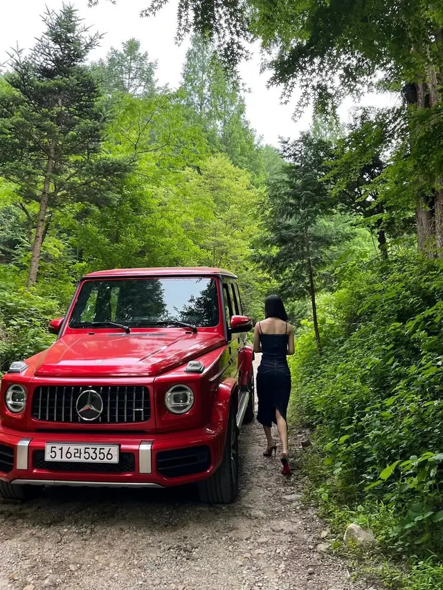 6 Gaya Go Min Si di Lokasi Syuting Serial Terbaru ‘The Frog’, Capai Berat Badan Terendah Demi Perankan Karakter Psycho
