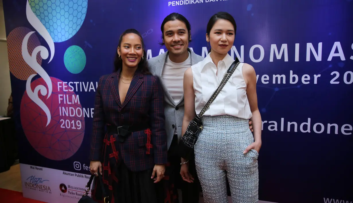 Tara Basro Chico Jerikho, dan Laura Basuki, Duta Festival Film Indonesia 2019. (Adrian Putra/Fimela.com)