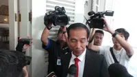 Senyum Presiden Terpilih Saat Kembali Berkantor di Balaikota