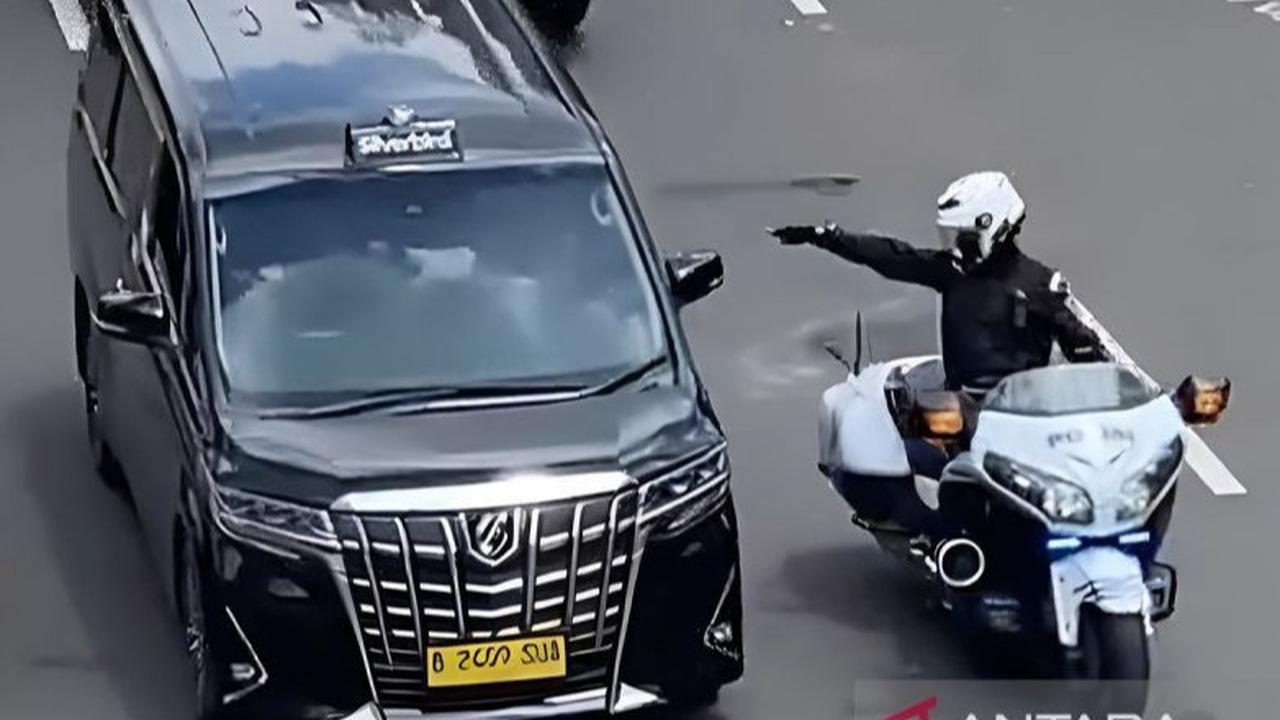 Polisi Beri Teguran Keras Patwal Arogan Mobil RI 36