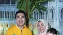 Keluarga adalah yang utama jadi setelah kelar syuting atau nyanyi langsung kumpul sama keluarga. Kalau sudah di rumah, biasanya kita kuliner atau nonton DVD," kata Aldi. "Istri adalah partner dalam mengarungi rumah tangga," sambungnya. 