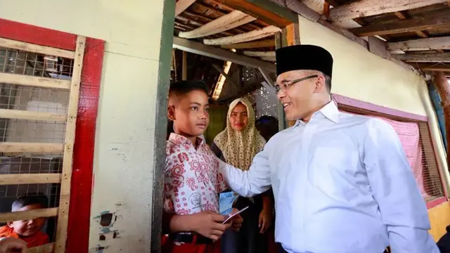 Pelajar Banyuwangi Kini Bisa Dapat Uang Saku dari Pemkab, Caranya?