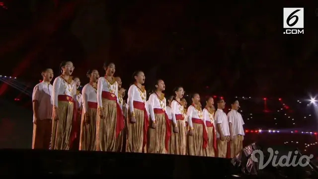 Paduan suara anak-anak Indonesia, The Resonanz membuka closing ceremony Asian Games dengan menyanyikan lagu Indonesia Raya.