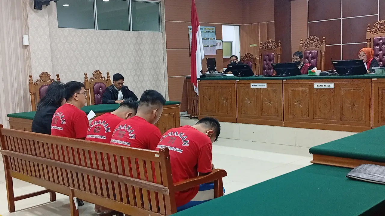 Sidang kasus ledakan maut kapal di Batam. (Liputan6.com/Ajang Nurdin)