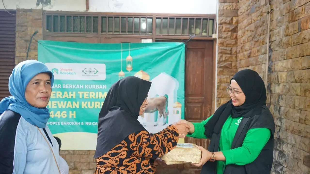 NU Care-LAZISNU pada Idul Adha 1446 Hijriah membagikan daging kurban saat Idul Adha ke berbagai wilayah tertinggal, terdepan, dan terluar (3T).