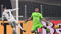Cristiano Ronaldo saat cetak gol ke gawang Udinese. Juventus menang 3-0, Senin (04/01/2021) dini hari WIB. (Marco BERTORELLO / AFP)