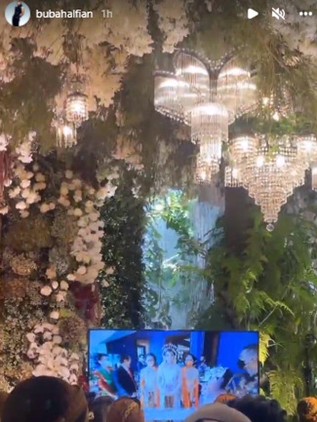 6 Potret Suasana Pernikahan Putri Tanjung, Kental Adat Jawa