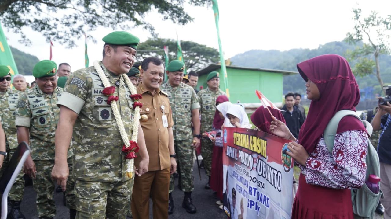Dorong Swasembada Pangan Nasional, Kasad Resmikan Pompa Hidram di Banyumas