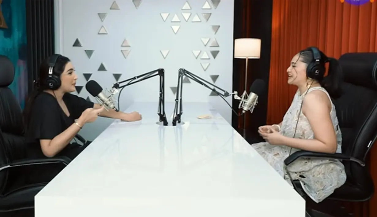 Marshanda (Youtube/NGOBROL ASIX)