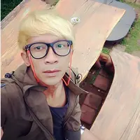 "Tadi penyerahan bukti surat dari pihak Aming, selanjutnya harusnya ada bukti dari Evelyn. Tadi yang bersangkutan belum siap," kata Devi Waluyo, kuasa hukum Aming di PA Jakarta Selatan,Jakarta Selatan, Selasa (12/5). (Instagram/psychodiva2016)