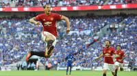Bintang Manchester United, Zlatan Ibrahimovic menjadi unung tombak bagi timnya yang mengantarkan Setan Merah berada pada peringkat ke-7 klub Premier League penghasil gol terbanyak. (EPA/Andy Rain)