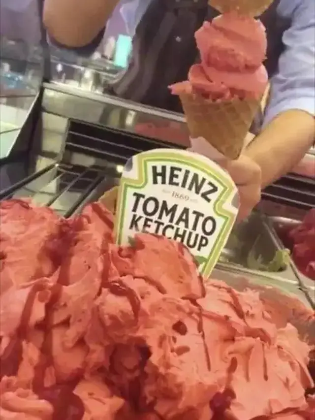 6 Potret Es Krim Terbuat dari Bahan Makanan Ini Nyeleneh, Bikin Dahi Berkerut